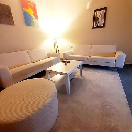 2 Bedroom Centre Apartment Подгориця Екстер'єр фото