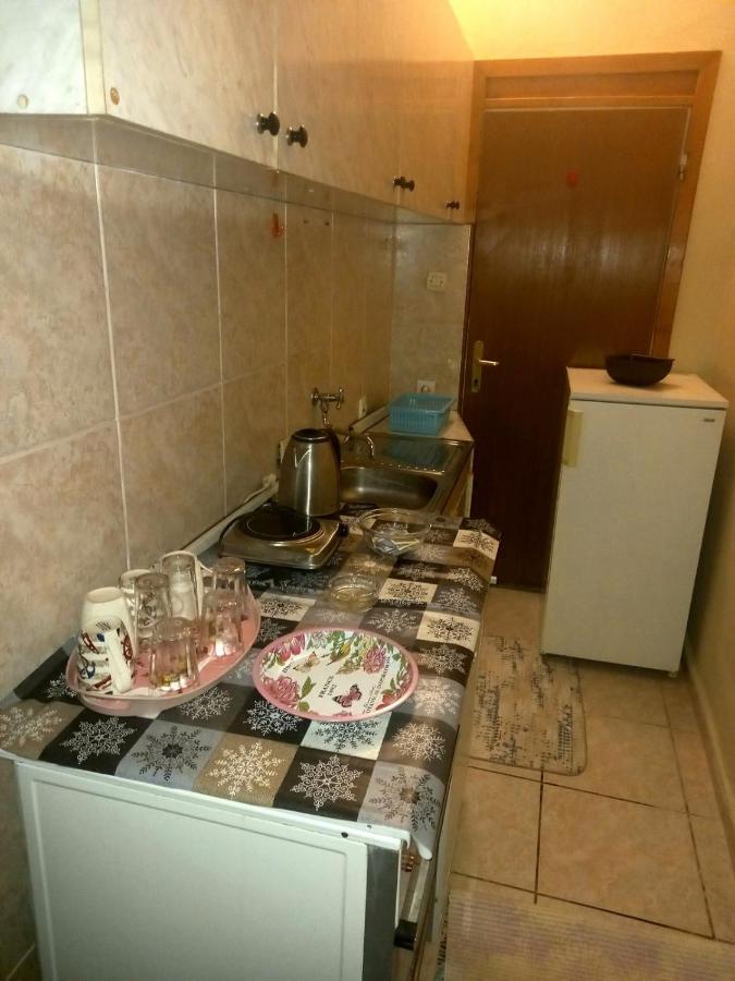 2 Bedroom Centre Apartment Подгориця Екстер'єр фото