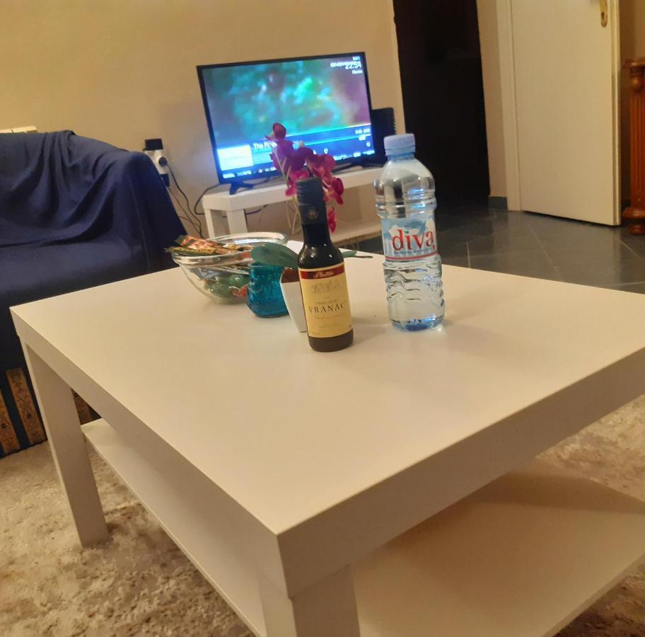 2 Bedroom Centre Apartment Подгориця Екстер'єр фото